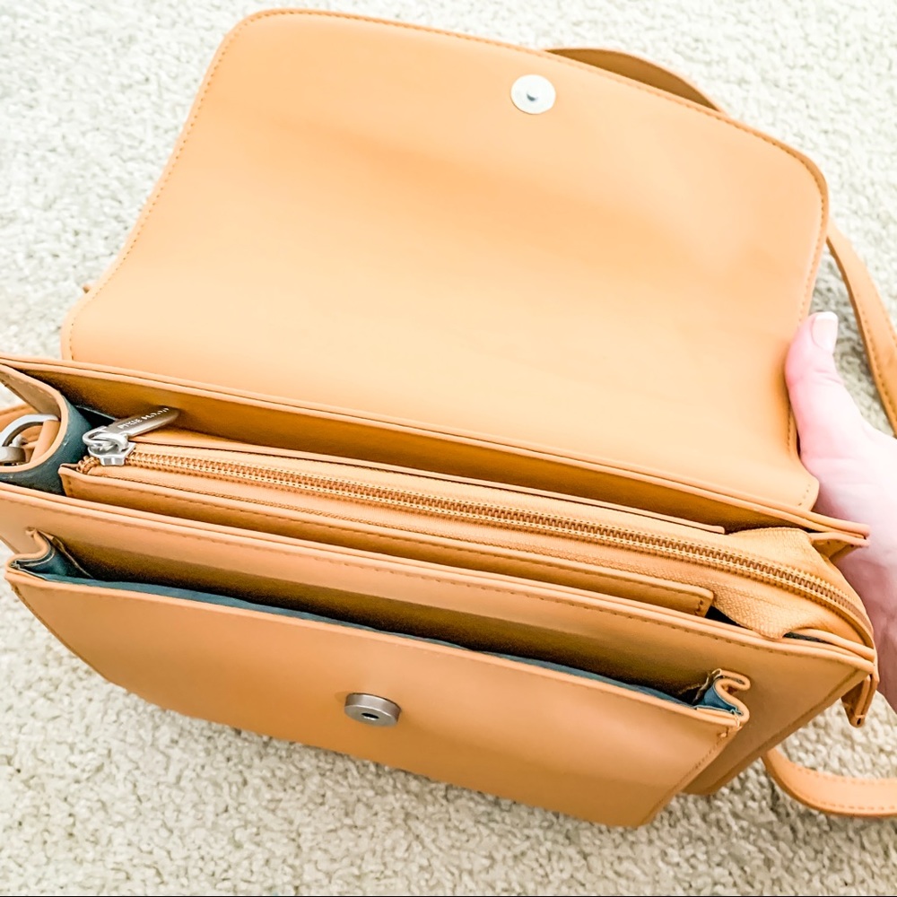 Pixie Mood Crossbody - image 4